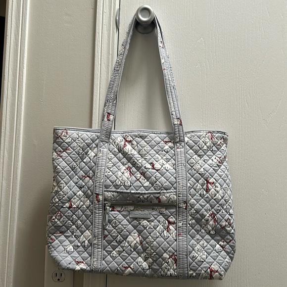Vera Tote - Perrotti's Country Barn - Picture 1 of 5